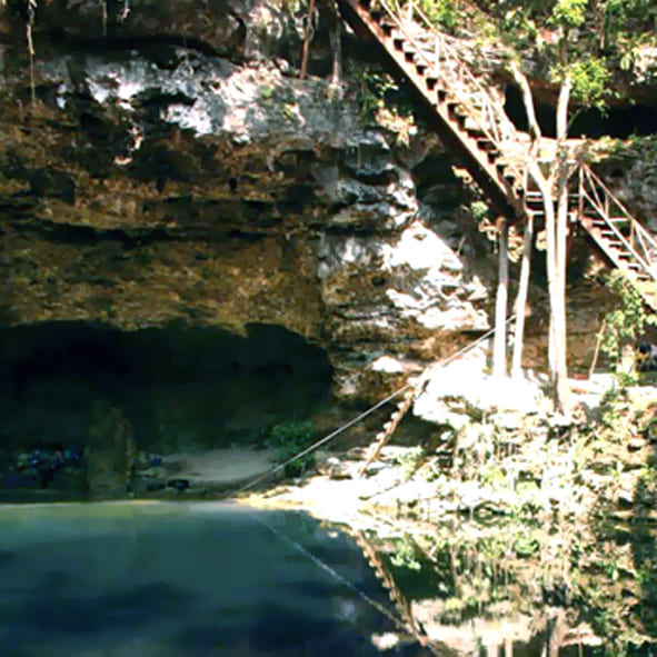 Tirolesa en el cenote Xcanché – YUCATAN, AVENTURA Y ECOTURISMO